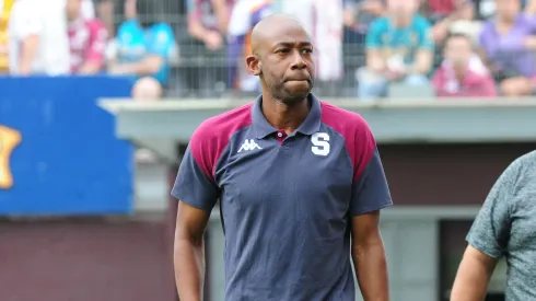 A contramano: Wanchope se opone a la afición de Saprissa