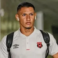 “Desde arriba”: el conmovedor festejo de Fernando Piñar, campeón con Alajuelense a dos meses de la muerte de su novia