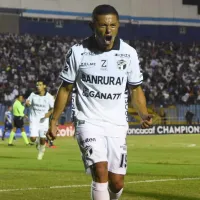 “Se viene lo mejor”: Carlos Mejía se olvida de Comunicaciones y ya tiene nuevo equipo