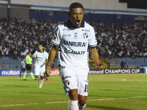 Carlos Mejía se olvida de Comunicaciones y confirma su nuevo club