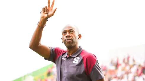 Wanchope y Saprissa contactan al jugador que tanto necesitan