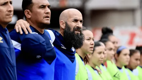 ¡Sigue el escándalo! La Fesfut separa a entrenador tras recibir fuertes acusaciones