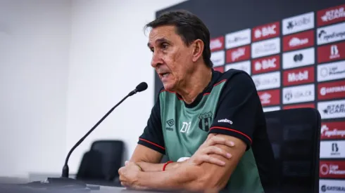 No es Joel Campbell: Guimaraes tomó una drástica decisión con otro mundialista en Alajuelense