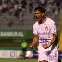 Chucho López juega a dos puntas: el contundente mensaje que no sólo Comunicaciones debe escuchar