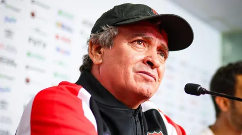 “Fuera de Costa Rica”: la limpieza del Machillo Ramírez en Alajuelense empieza con el hombre de confianza de Guimaraes