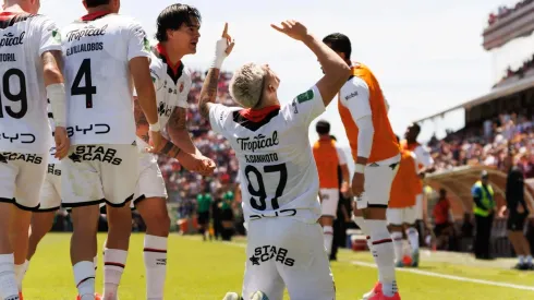 Alajuelense le da primer golpe a Saprissa ante Concacaf