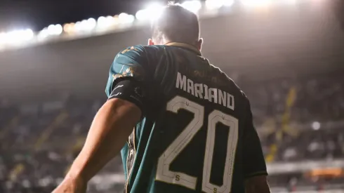 Mariano Torres sorprende a todos en Costa Rica.