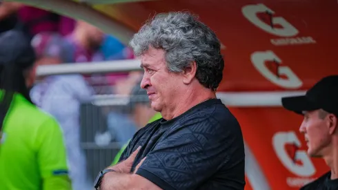 Esto dijo el Machillo en el descanso para revivir a Alajuelense