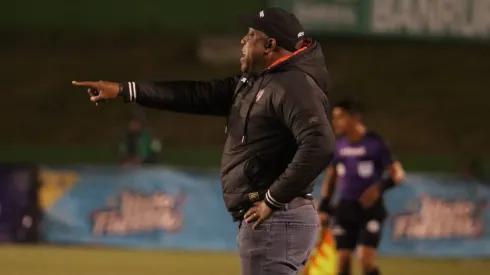 Hernán Medford se lleva a una de las figuras de Comunicaciones a Marquense