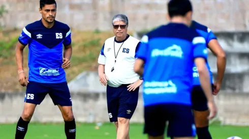 Respira La Selecta: Bolillo Gómez recibe la noticia que le soluciona un gran problema.