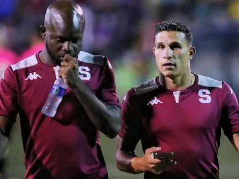 Luis Paradela y Javon East entusiasman a Saprissa