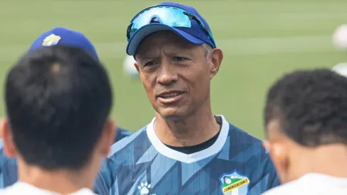 Comunicaciones quiere fichar a un conocido de Roberto Hernández