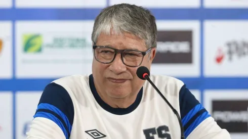 Legionario le da la espalda a El Salvador y jugará para otro país