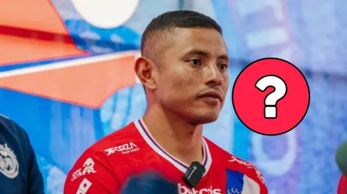 La sorpresa del mercado: Carlos Mejía ficha por un inesperado equipo de Guatemala junto a un campeón con Saprissa.