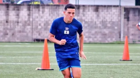 “Un momento difícil en mi vida”: Styven Vásquez rompe el silencio tras no presentarse a la Selección de El Salvador
