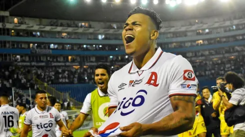 Alianza toma una drástica decisión con Michell Mercado dos días después de haberle renovado contrato