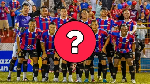 "Tiene ofertas": figura de FAS no se salva de la limpieza y en El Salvador se pelean por ficharlo.