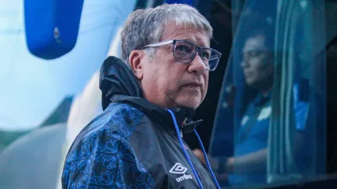 Bolillo Gómez le responde a la gente de El Salvador por los abucheos