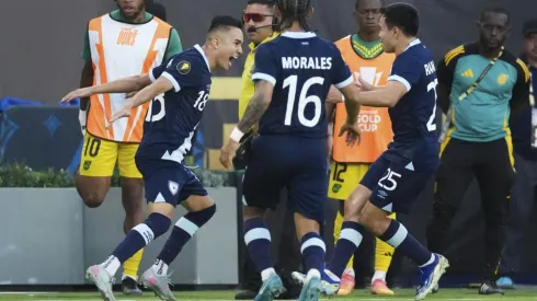 Oscar Santis consigue el gran salto que impacta a Guatemala en medio de la Copa Oro.
