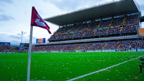 Toda Costa Rica consternada por la noticia que golpea a una joya de Saprissa: "Dejará el fútbol"