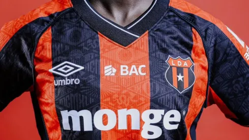 Alajuelense confirma el fichaje de figura goleadora