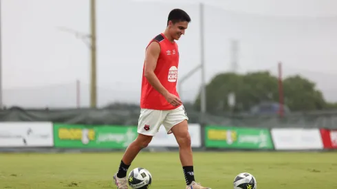 Santiago Van Der Putten se marcharía en este mercado.