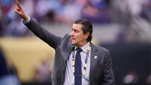 Refuerzo extranjero: Guatemala suma a una figura importante para Luis Fernando Tena tras la Copa Oro