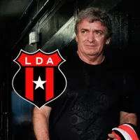 Descartados de Alajuelense: Machillo Ramírez toma una difícil decisión con dos figuras rojinegras en plena pretemporada