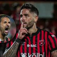 Mientras Jonathan Moya manda a callar a los aficionado de Alajuelense, esto es lo que dijo Celso Borges