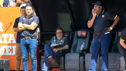 Jafet Soto apura el arribo de Hernán Medford.