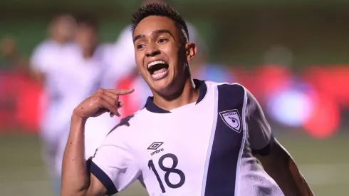 Óscar Santis recibió una reciente amenaza que perjudica a Guatemala.