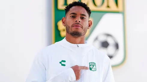 Ismael Díaz no tardó en meterse en líos tras su reciente llegada a León de México.