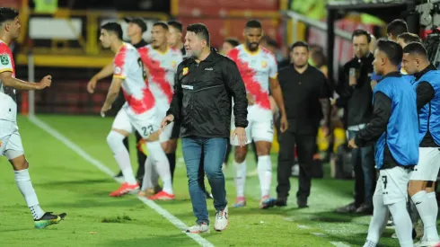 Jafet Soto se burla de la UNAFUT.