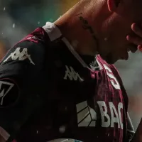 “No tenemos que hablar”: Jefferson Brenes toma una extraña postura dentro del vestuario de Saprissa