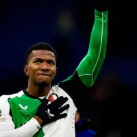 “Acuerdo cerrado”: Jeyland Mitchell cambia su futuro y así lo anunciaron desde Feyenoord