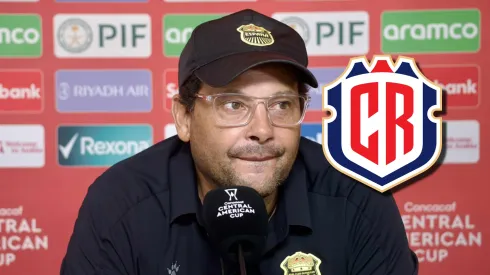 Jeaustin Campos le lanza un guiño a la Sele. (Foto: Diario Diez)
