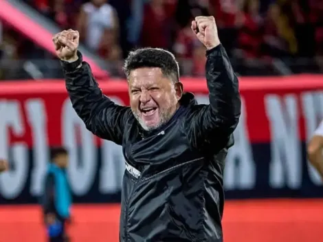 Jafet consigue sacarle miles de dólares a Alajuelense