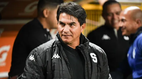 Vladimir Quesada da una gran noticia. (Foto: Saprissa)