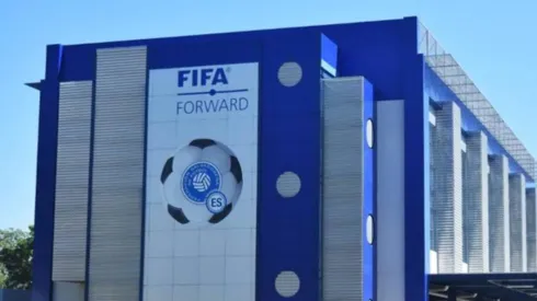 El futbol de El Salvador confirma un cambio de entrenador.