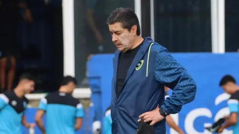 Luis Fernando Tena con un problema más