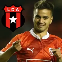 Así juega ‘Droopy’ Gómez, el 10 que brilló en un gigante de Argentina y ahora suena en Alajuelense