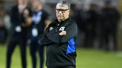 Bolillo Gómez se desligó del fracaso de El Salvador. (Foto: La Selecta)