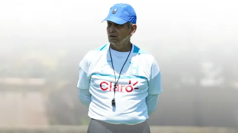 Reinaldo Rueda con un problema para los partidos de noviembre