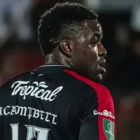 El gesto que Alajuelense no esperaba: Joel Campbell vuelve a acercarse a un equipo que lo conoce muy bien