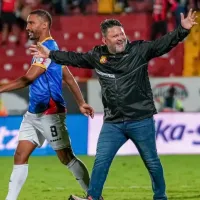 Marcel Hernández contra las cuerdas: Jafet Soto tomó una decisión sobre su futuro y el delantero de Herediano ya lo sabe