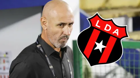 Eduardo Espinel dio la cara ante la dura eliminación ante La Liga.