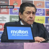 “Debe seguir”: Desde el extranjero Luis Fernando Tena recibe un espaldarazo en la Selección de Guatemala