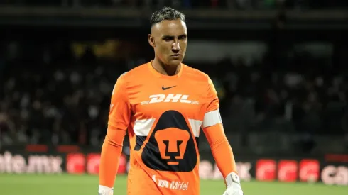 Keylor Navas reaccionó distinto al ser eliminado con Pumas. (Foto: Record)