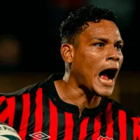 Frente a las cámaras: el gesto que hizo Creichel Pérez a la afición de Alajuelense después de ser apartado