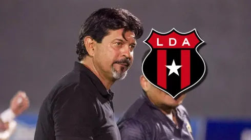 Saturnino Cardozo calienta la vuelta contra Alajuelense.